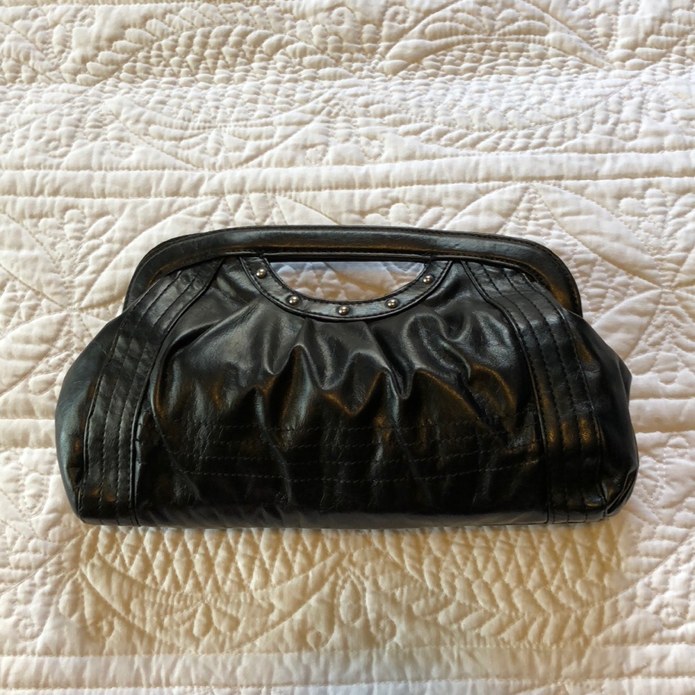 Black Clutch